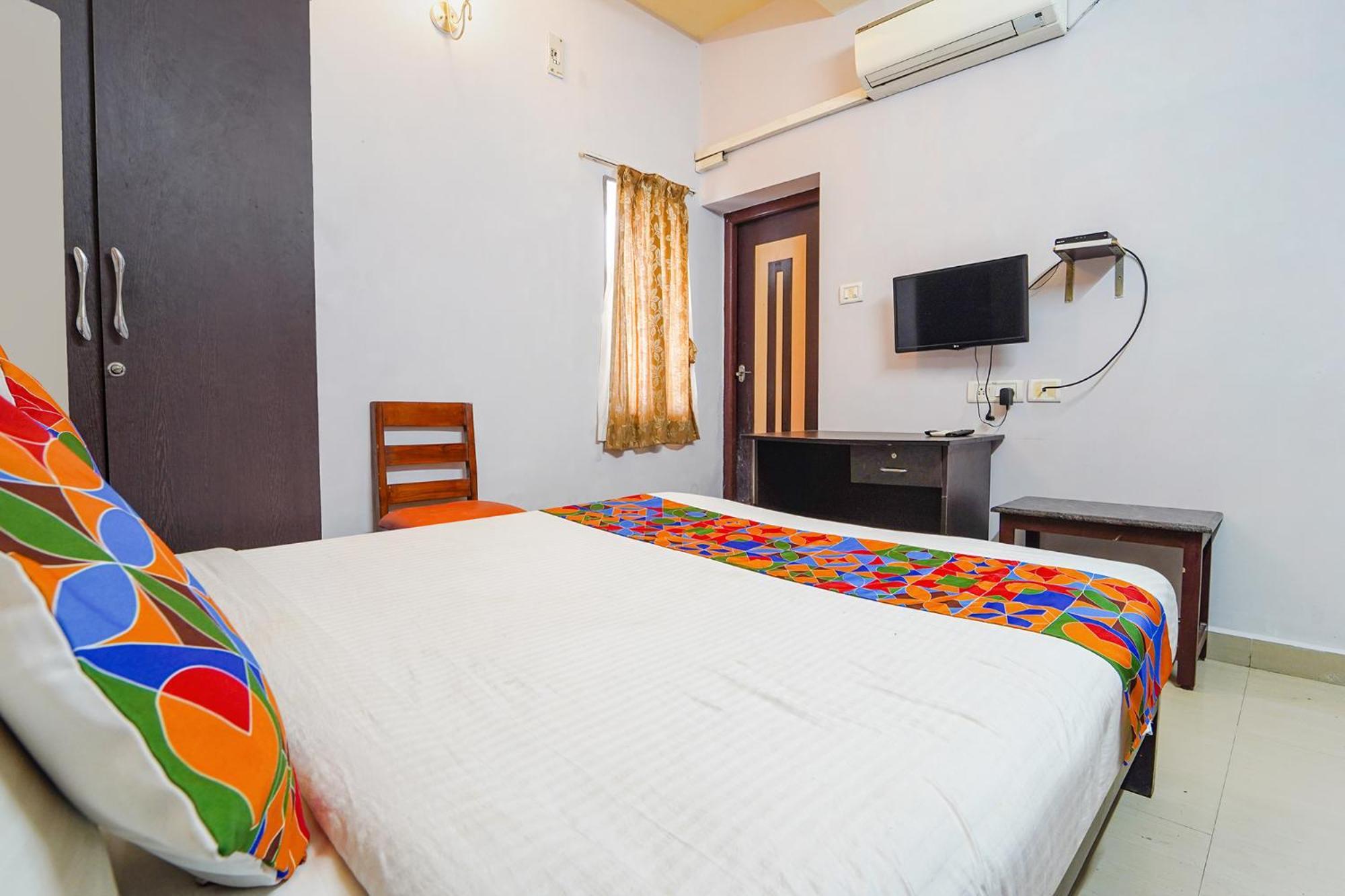 Hotel Fabexpress Its South East Residency Siruseri Esterno foto